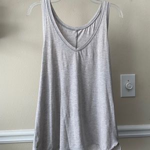 Lululemon flowy v neck tank top heather gray sz 10